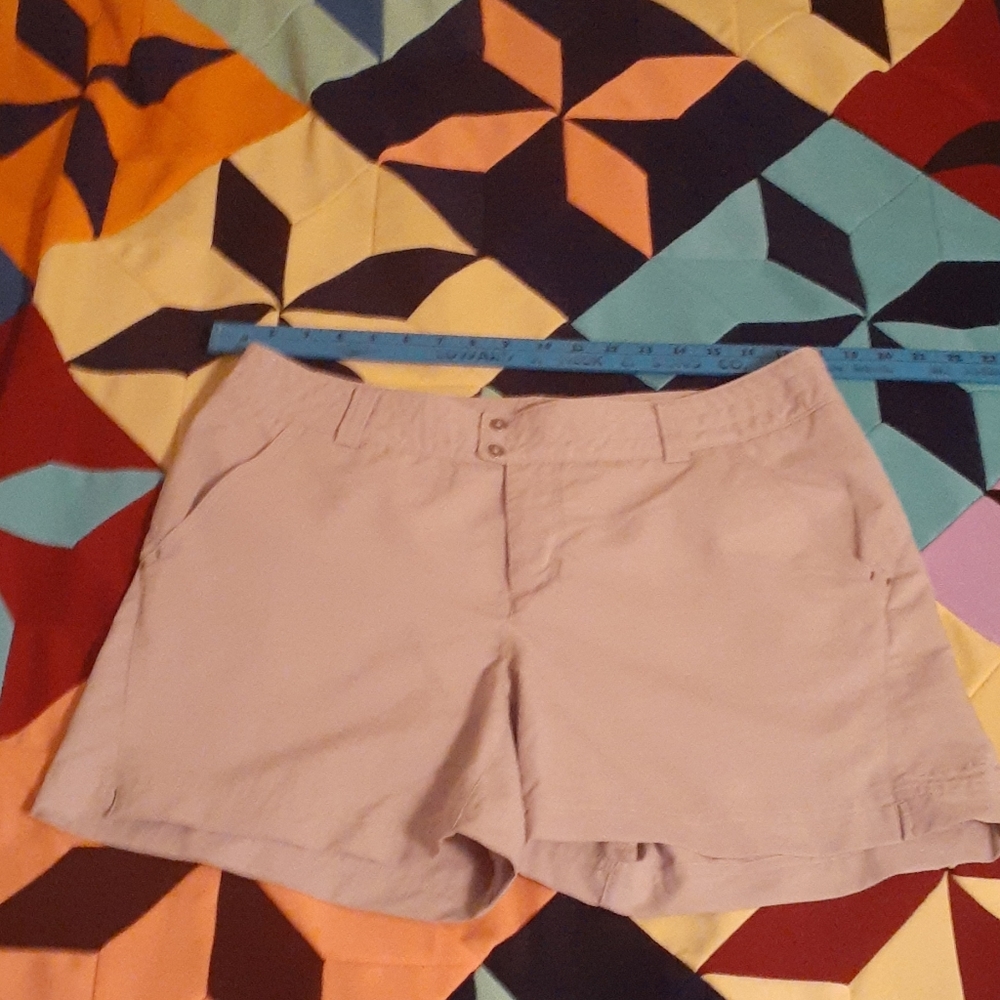 Columbia tan 14